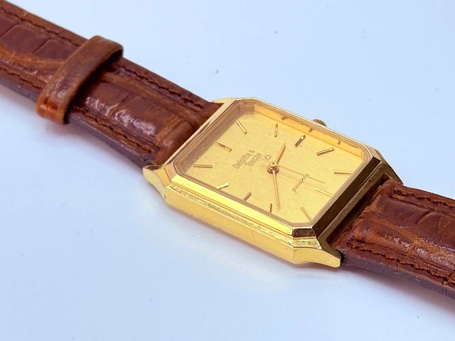 Deloitte & touche goudkleurig tank horloge - afbeelding 3 van  7