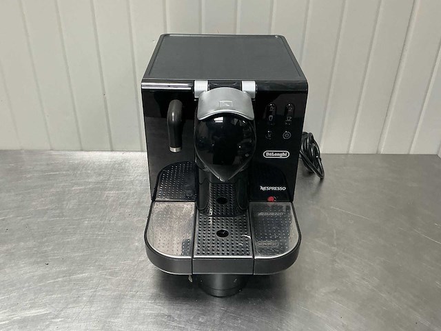 Delonghi - koffiemachine - afbeelding 2 van  4