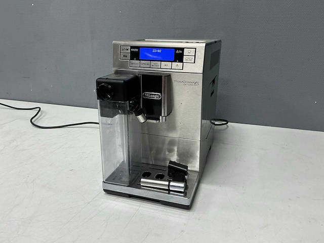 Delonghi - primadonnaxs - koffie machine - afbeelding 1 van  17