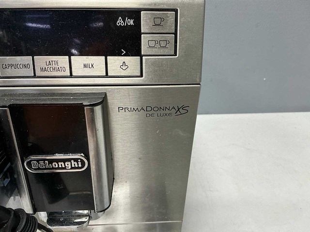 Delonghi - primadonnaxs - koffie machine - afbeelding 17 van  17