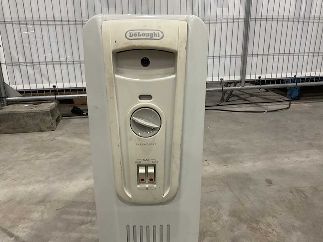 Delonghi - radiator - afbeelding 4 van  5