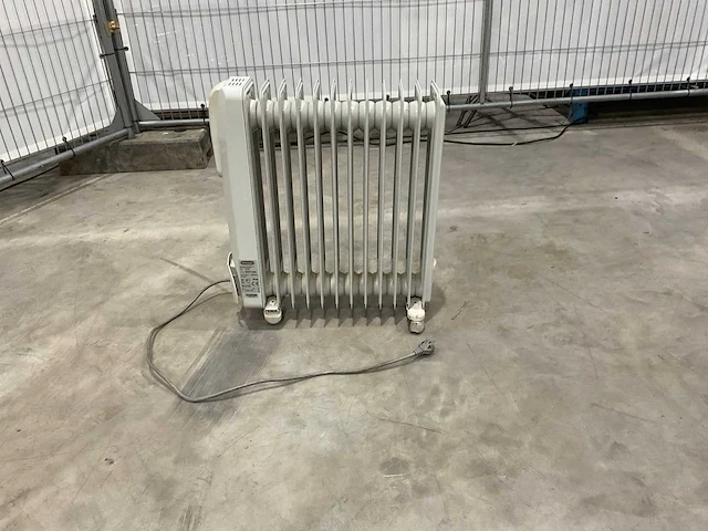 Delonghi - radiator - afbeelding 3 van  5
