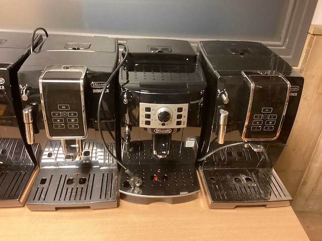 Delonghi diverse koffie- & espressomachines (6x) - afbeelding 3 van  6