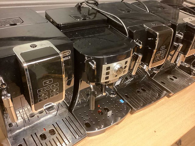 Delonghi diverse koffie- & espressomachines (6x) - afbeelding 5 van  6