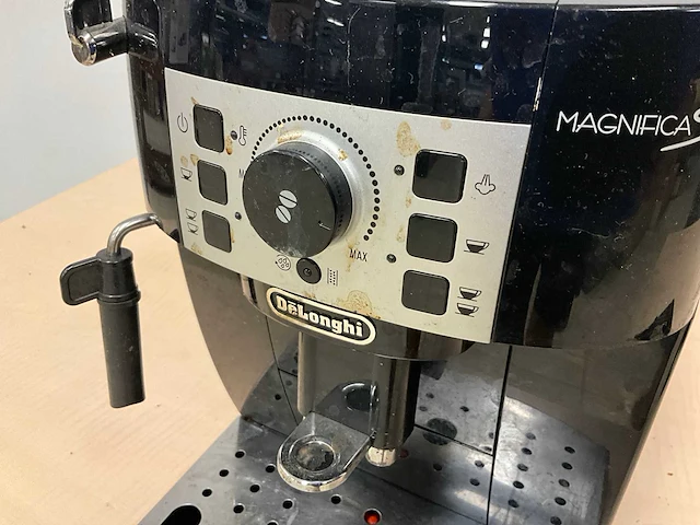 Delonghi ecam20.110b koffiemachine - afbeelding 5 van  7