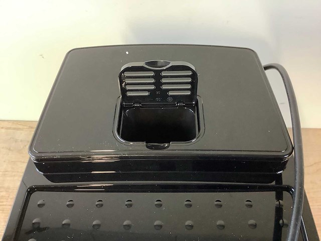 Delonghi magnifica s ecam 22.110.b koffie- & espressomachines - afbeelding 3 van  6