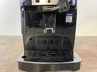 Delonghi magnifica s ecam 22.110.b koffie- & espressomachines - afbeelding 5 van  6