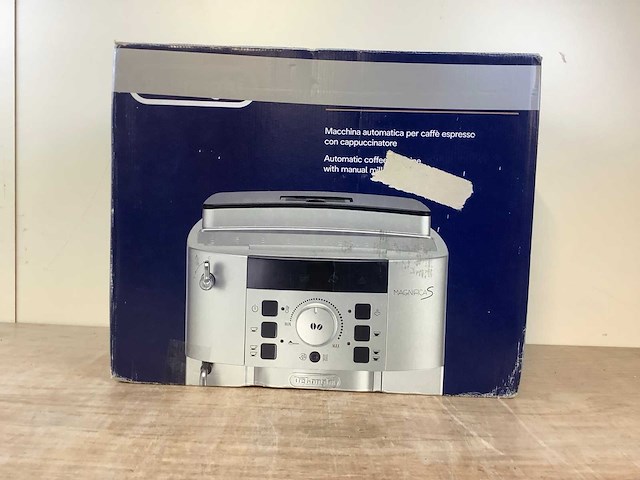 Delonghi magnifica s ecam20.110.b koffie- & espressomachines - afbeelding 2 van  6