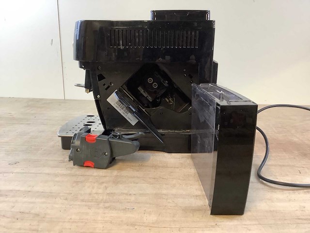 Delonghi magnifica s ecam20.110.b koffie- & espressomachines - afbeelding 6 van  7