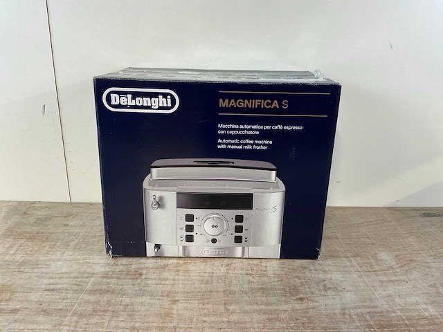Delonghi magnifica s ecam20.110.b koffie- & espressomachines - afbeelding 2 van  8