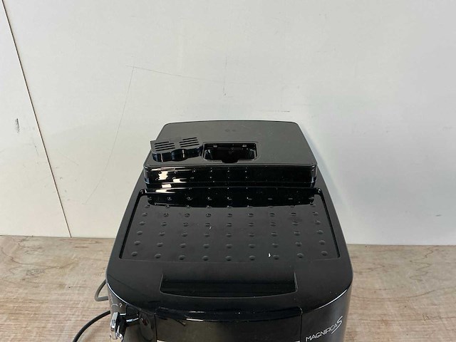 Delonghi magnifica s ecam20.110.b koffie- & espressomachines - afbeelding 5 van  8