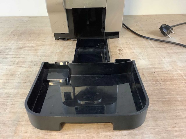 Delonghi magnifica s ecam220.80.sb koffie- & espressomachines - afbeelding 3 van  7