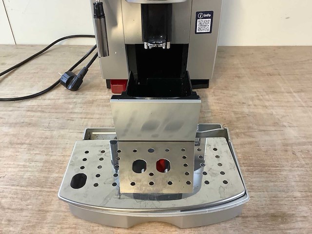 Delonghi magnifica s ecam22.110.sb koffie- & espressomachines - afbeelding 3 van  7