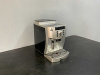 Delonghi magnifica s koffiemachine - afbeelding 2 van  7