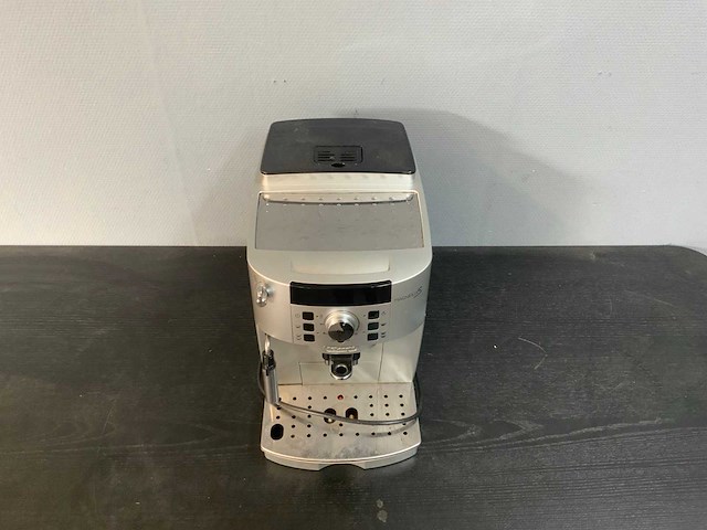 Delonghi magnifica s koffiemachine - afbeelding 4 van  7