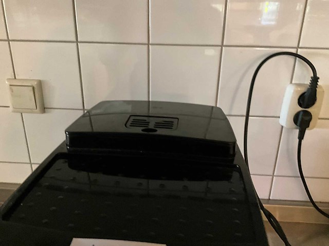 Delonghi magnifica s koffiemachines - afbeelding 3 van  7