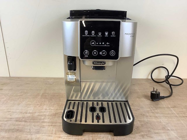 Delonghi magnifica start ecam220.80.sb koffie- & espressomachines - afbeelding 3 van  6