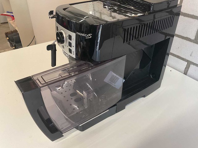 Delonghi magnificat s koffie- & espressomachines - afbeelding 4 van  5