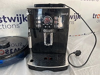 De'longhi mangnifica s ecam21.117b+ | eufy robovac l35 hybrid - afbeelding 2 van  3