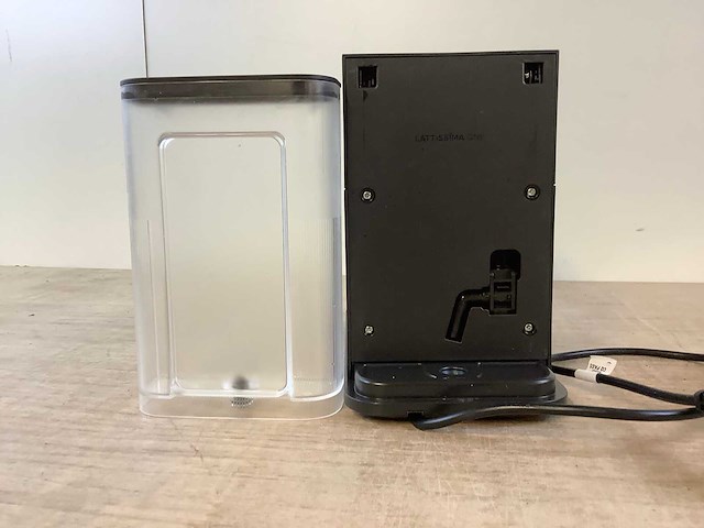 Delonghi nespresso lattissima one koffie- & espressomachines - afbeelding 5 van  6