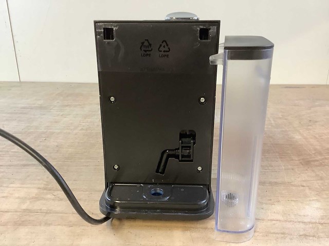 Delonghi nespresso lattissima one koffie- & espressomachines - afbeelding 6 van  7