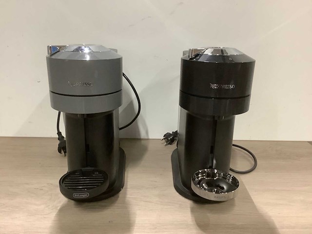 De'longhi/krups nespresso koffiemachine (2x) - afbeelding 2 van  5