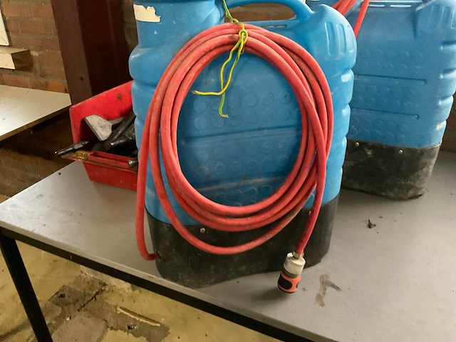 Delphin oplaadbare watertank betonzaag (2x) - afbeelding 3 van  4