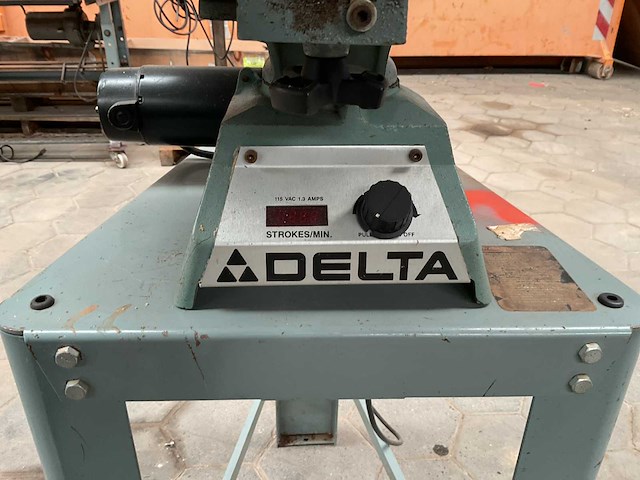 Delta 40-601 rolzaag machine - afbeelding 5 van  5