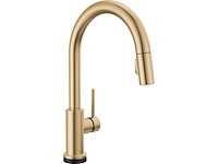 Delta faucet trinsic gold keukenkraan - afbeelding 1 van  4