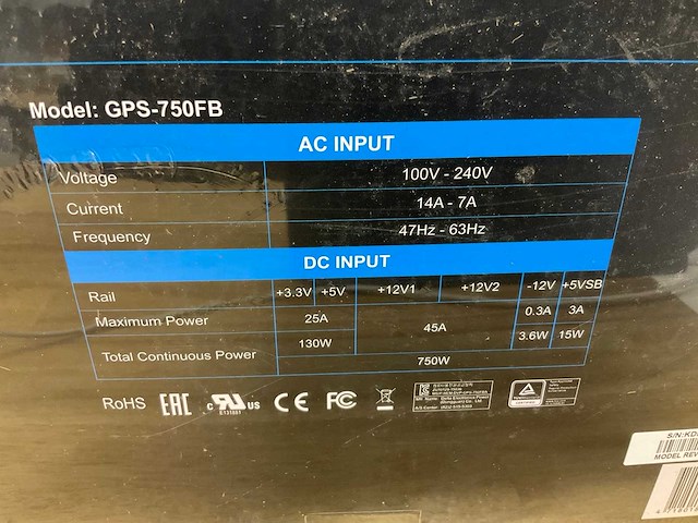 Delta gps750fb 80 plus platinum voeding - afbeelding 2 van  2
