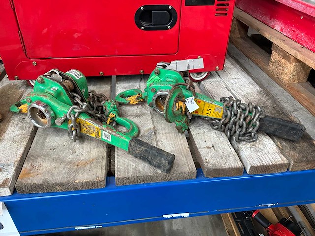 Delta green 1,5 ton kettingtakel (2x) - afbeelding 1 van  4