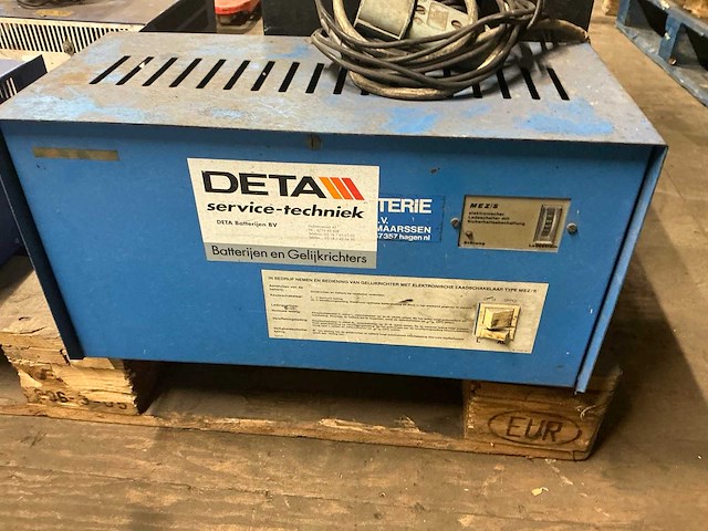 Delta motive power classic acculader - afbeelding 1 van  5