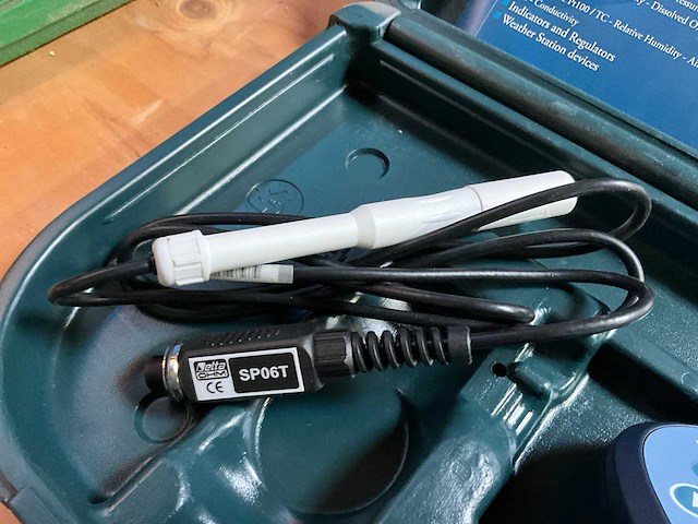 Delta ohm hd 2306.0 geleidingsmeter - afbeelding 4 van  6