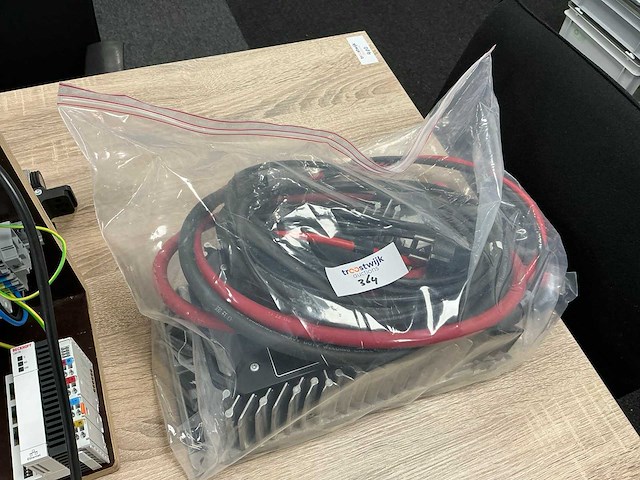 Delta-q lader t.b.v. industriële robot otto - afbeelding 1 van  4