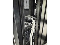 Delta xubus node 70 kw it container datacenter 11 racks - afbeelding 8 van  19