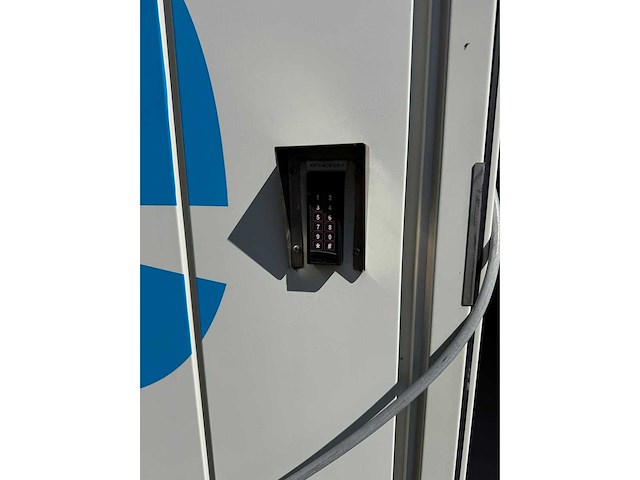 Delta xubus node 70 kw it container datacenter 11 racks - afbeelding 13 van  19
