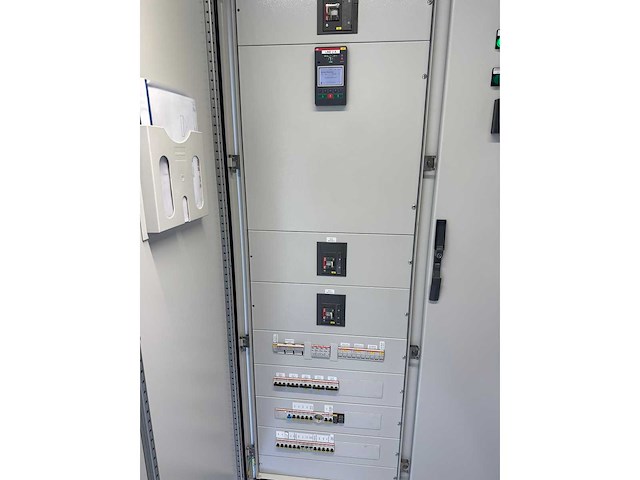 Delta xubus node 70 kw it container datacenter 11 racks - afbeelding 19 van  19