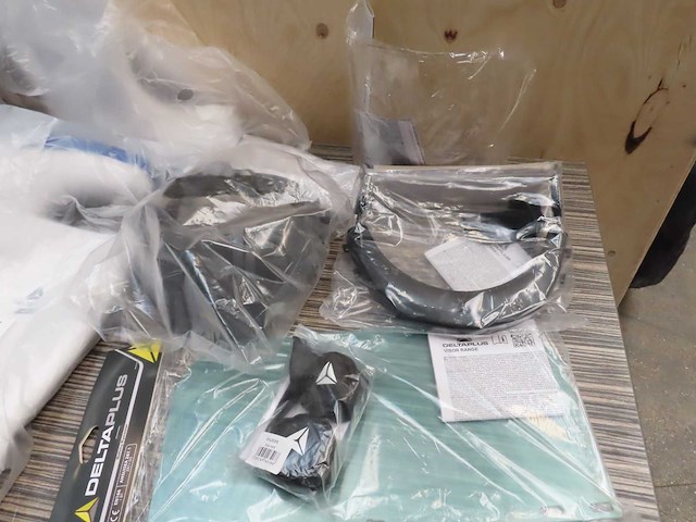 Deltaplus - pbm (9x) - afbeelding 3 van  3