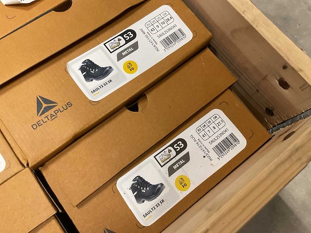 Deltaplus jumper3 s3 src partij werkschoenen, 6 paar - afbeelding 3 van  5