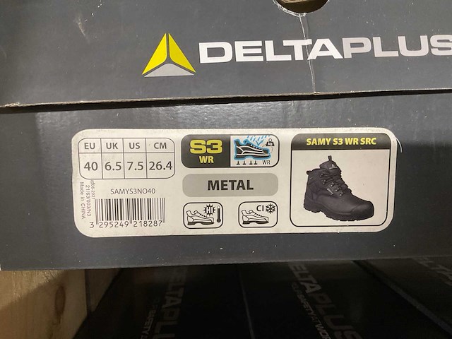 Deltaplus samy s3 wr src paar werkschoenen (maat 40) - afbeelding 3 van  3