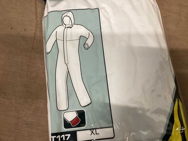 Deltaplus wegwerpoverall maat xl (19x) - afbeelding 2 van  4