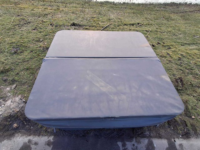 Deluxe spa 6 persoons jacuzzi en buitenspa - afbeelding 19 van  20