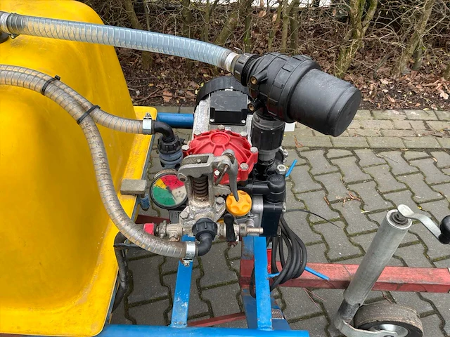 Delvano tnbgr spuitwagen met radiografische haspel - afbeelding 12 van  13