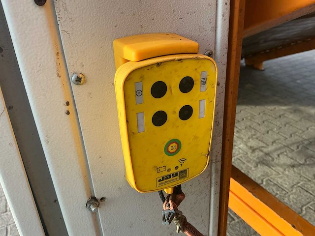 Dema-construct 2,4x5 aardappel stortbak / stortbunker met opvoerband - afbeelding 38 van  39