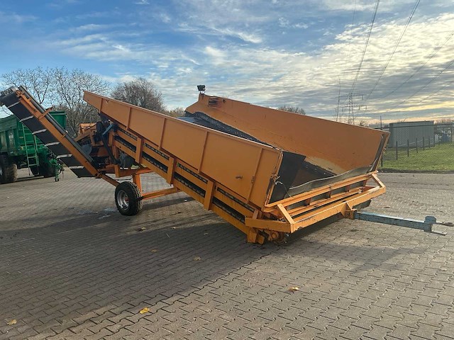 Dema-construct 2,4x5 aardappel stortbak / stortbunker met opvoerband - afbeelding 6 van  39