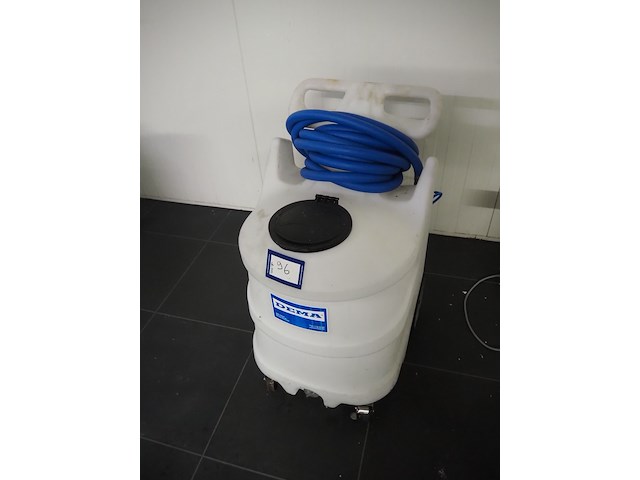 Dema - afbeelding 1 van  10