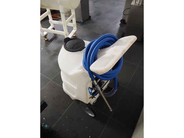 Dema - afbeelding 5 van  10