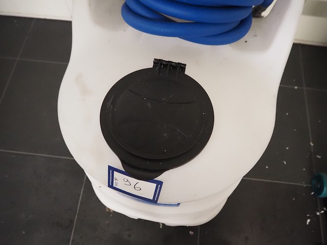 Dema - afbeelding 6 van  10