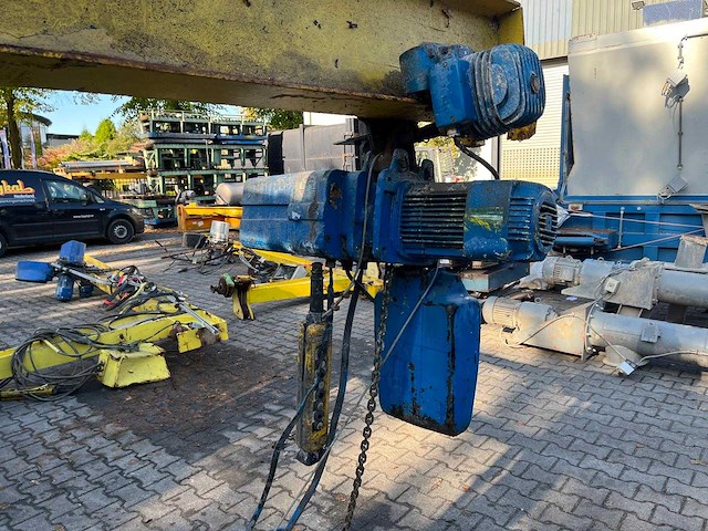 Demag - 1000kg - pillar jib cranes - 1995 - afbeelding 6 van  8