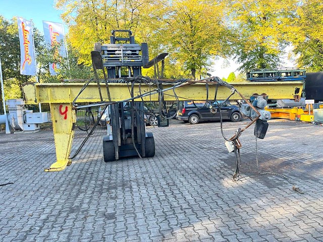 Demag - 1000kg - pillar jib cranes - afbeelding 1 van  6